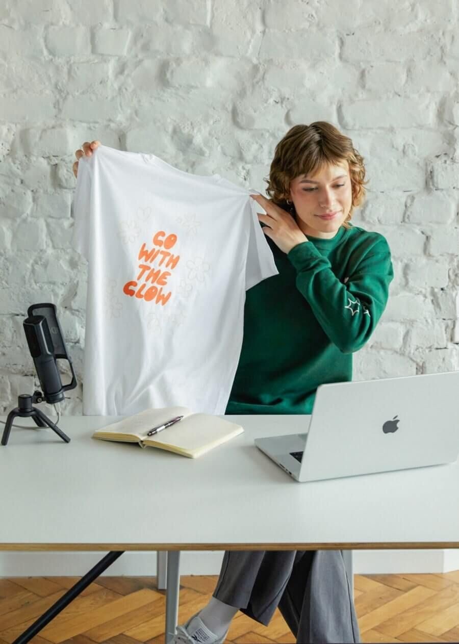 Design and Sell Your Own Fan Merch 5
