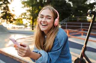 17 business ideas for teens to try in 2026