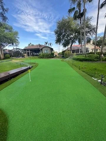 Long Putting Green