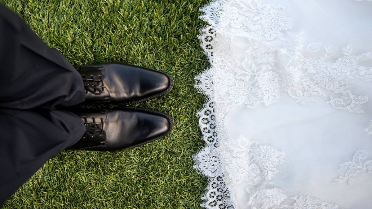 Newlywed couple's feet