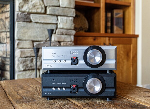 Pass Labs HPA-1c Headphone Amplifier