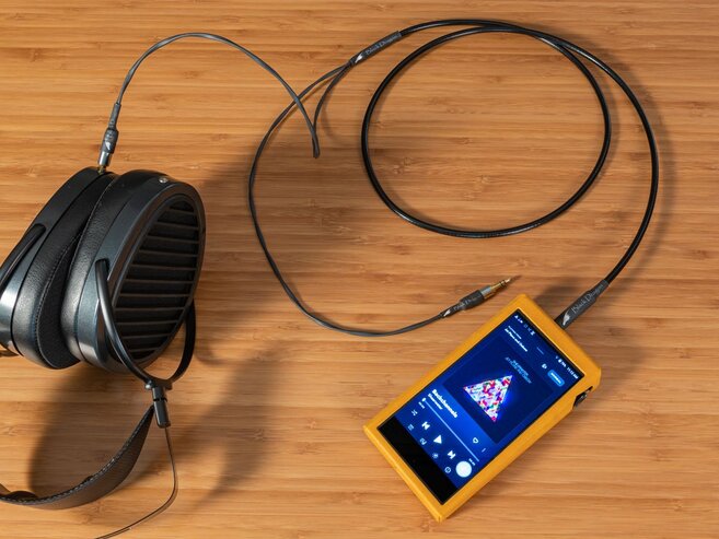 SP2000T with headphones