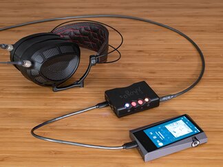 Chord Electronics Mojo 2 DAC Headphone Amplifier with Dan Clark Audio Stealth Headphones