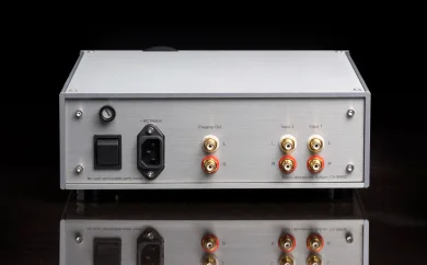 Pass Labs HPA-1 Headphone Amplifier