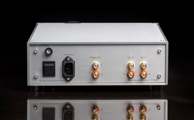 Pass Labs HPA-1 Headphone Amplifier back panel 