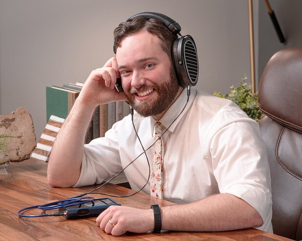 Oliver Shields wearing HiFiMan Headphones