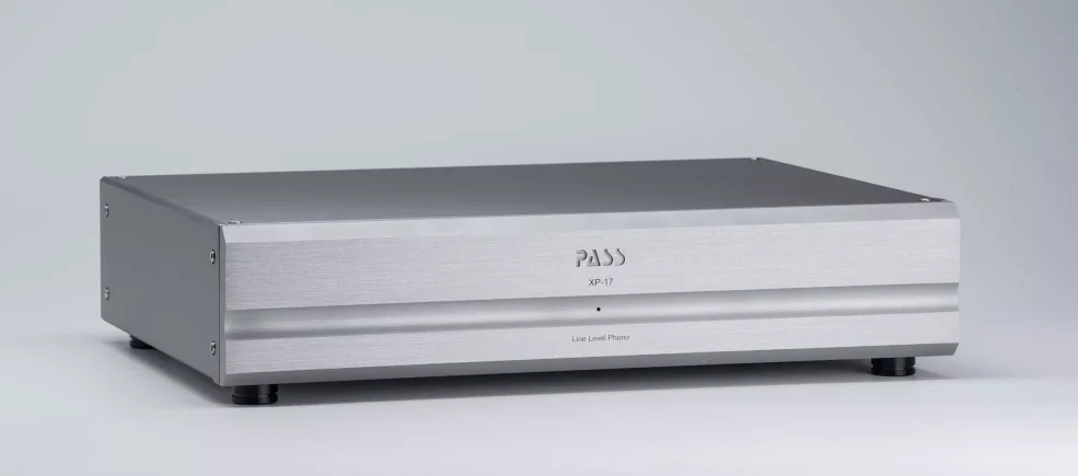 xp-17 preamp with gray background