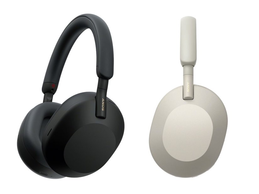 black and beige XM5 headphone colors