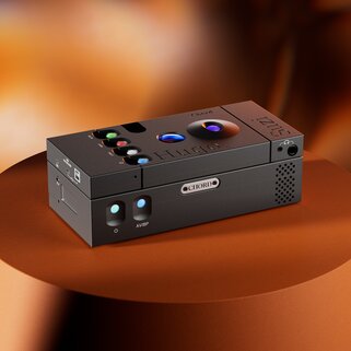 Chord Electronics Suzi Amp with Hugo 2 and USB Multiplexer