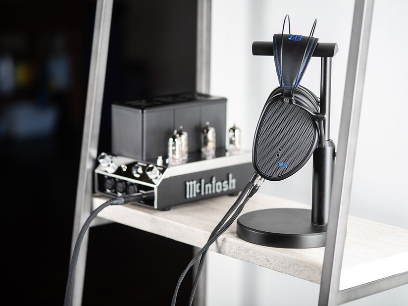 E3 headphone on stand with tube amplifier