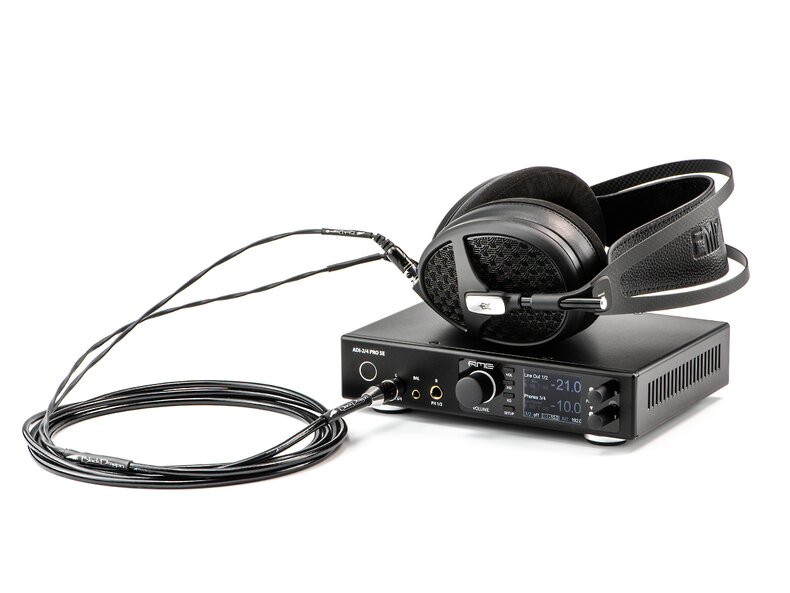 RME Audio ADI-2/4 Pro SE 