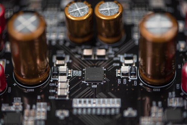 Aurender A200 Music Streamer AKM 4490 DAC Chip