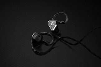 Astell&Kern STELLA IEMs