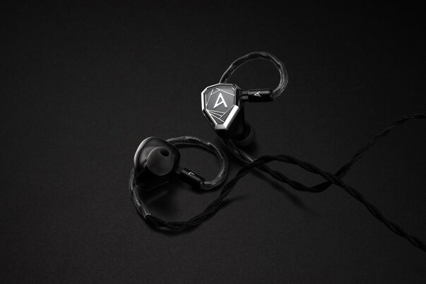 Astell&Kern STELLA IEMs