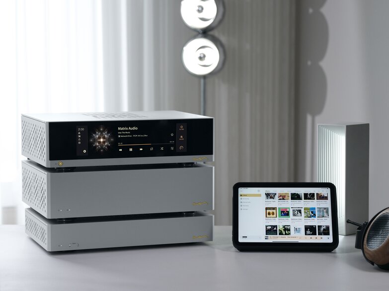 NT-1 – Hi-Fi Network Transport stack with ipad