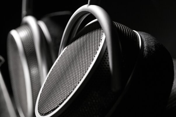 Grell Audio OAE2 Headphones ear cups close up view