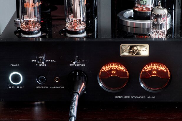 Cayin HA-6A Tube Headphone Amplifier