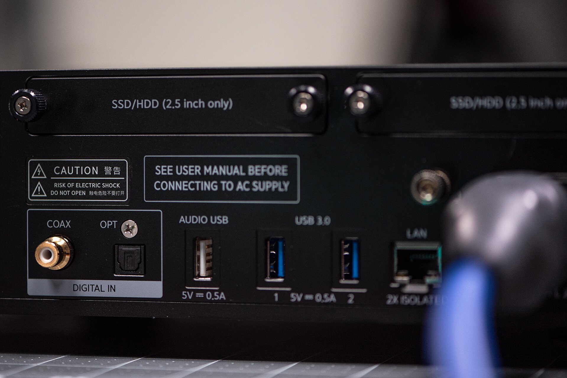 Aurender A200 Music Streamer back panel USB Audio Outputs