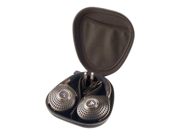 Focal Bathys MG Wireless Headphones in case