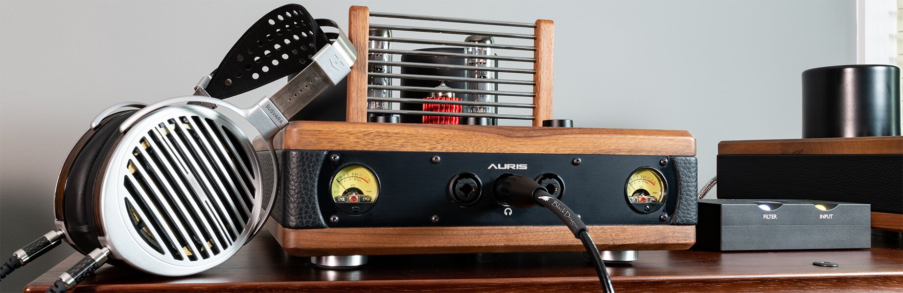 HiFiMan SUSVARA Headphones plugged into tube amplifier 