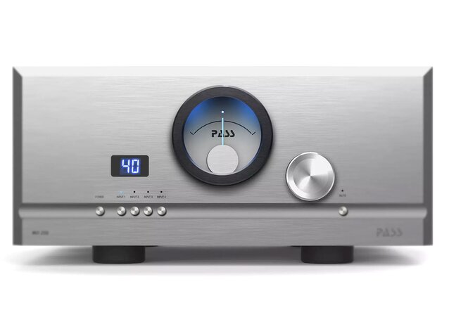 Pass Labs INT-250 Amplifier