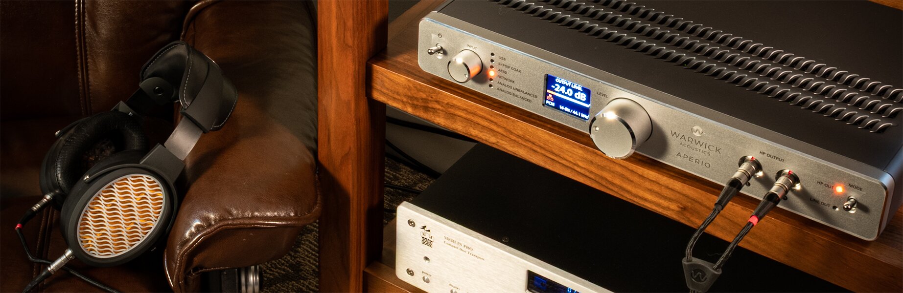 warwick acoustics aperio headphone and amplifier