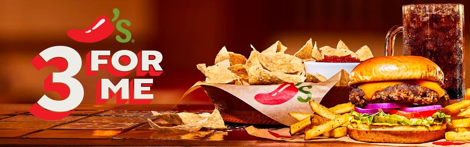 Chili's 3 for Me® featuring an Oldtimer with Cheese, Chips and Salsa and a soda