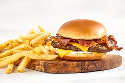 Chili's Bacon Cheeseburger