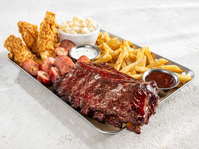Rib Combos with Chicken Crispers, Jalapeno-sausage and french fries with mac n cheese