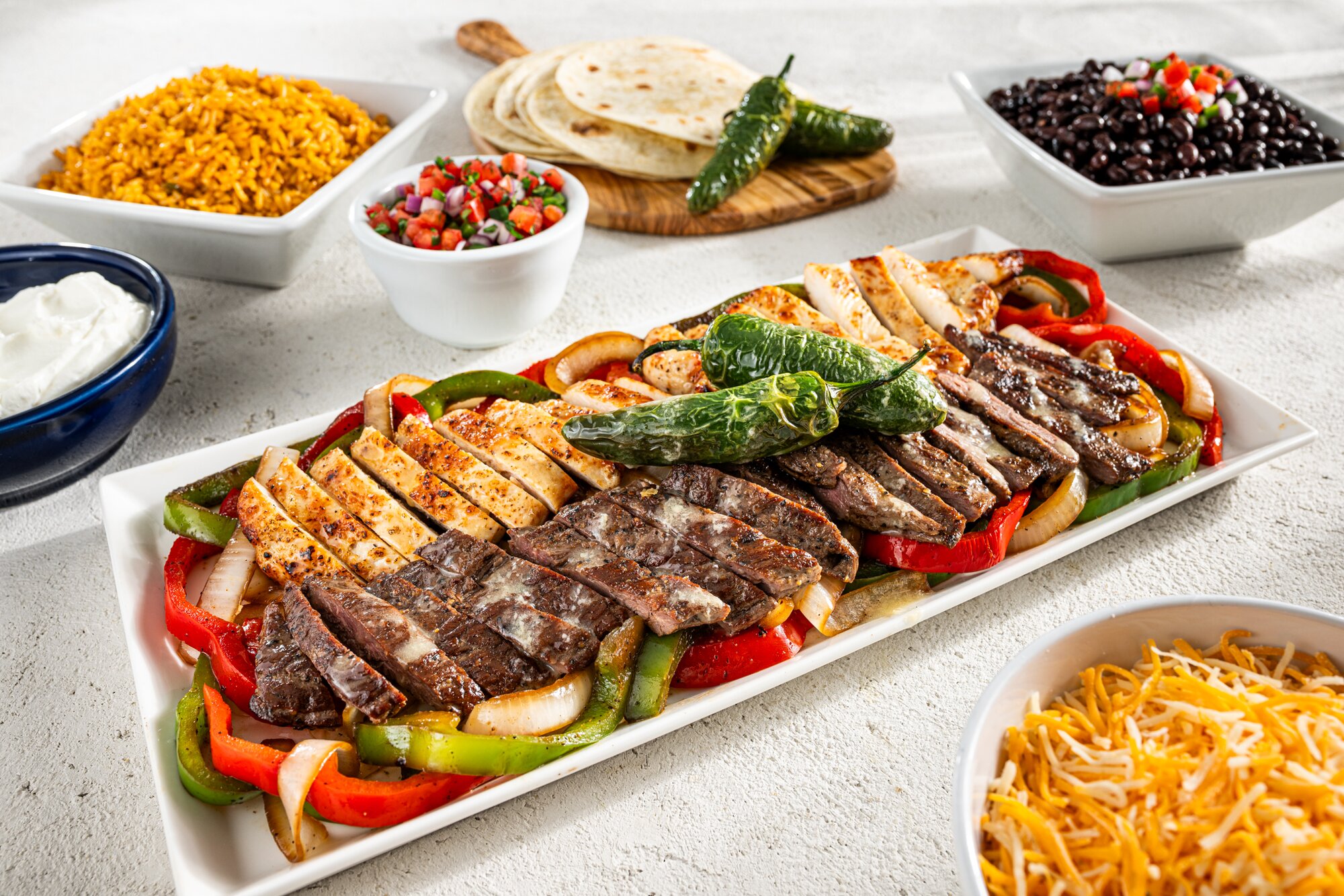Chili's Fajitas Party Platter with chicken and steak