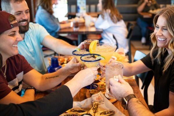 Chili's happy hour