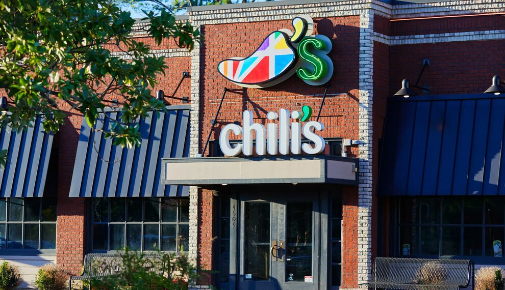 Chili's Memphis with St. Jude Create-A-Pepper Patient Artwork