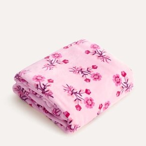 Image of Vera Bradley Plush Throw Blanket in Begonia Fields