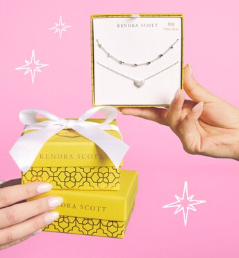 Image of Kendra Scott necklace gift set and gift boxes