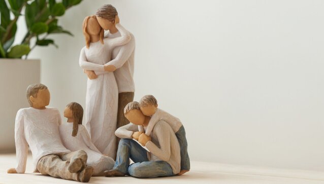 Image of various Willow Tree figurines including the Together Figurine, That's My Dad Figurine, and Father and Daughter Figurine