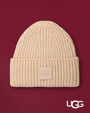 Image of Ugg Women's Chunky Rib Beanie in Cream
