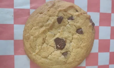 Chocolate Chip Cookie