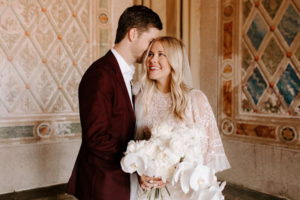 professional wedding photographer