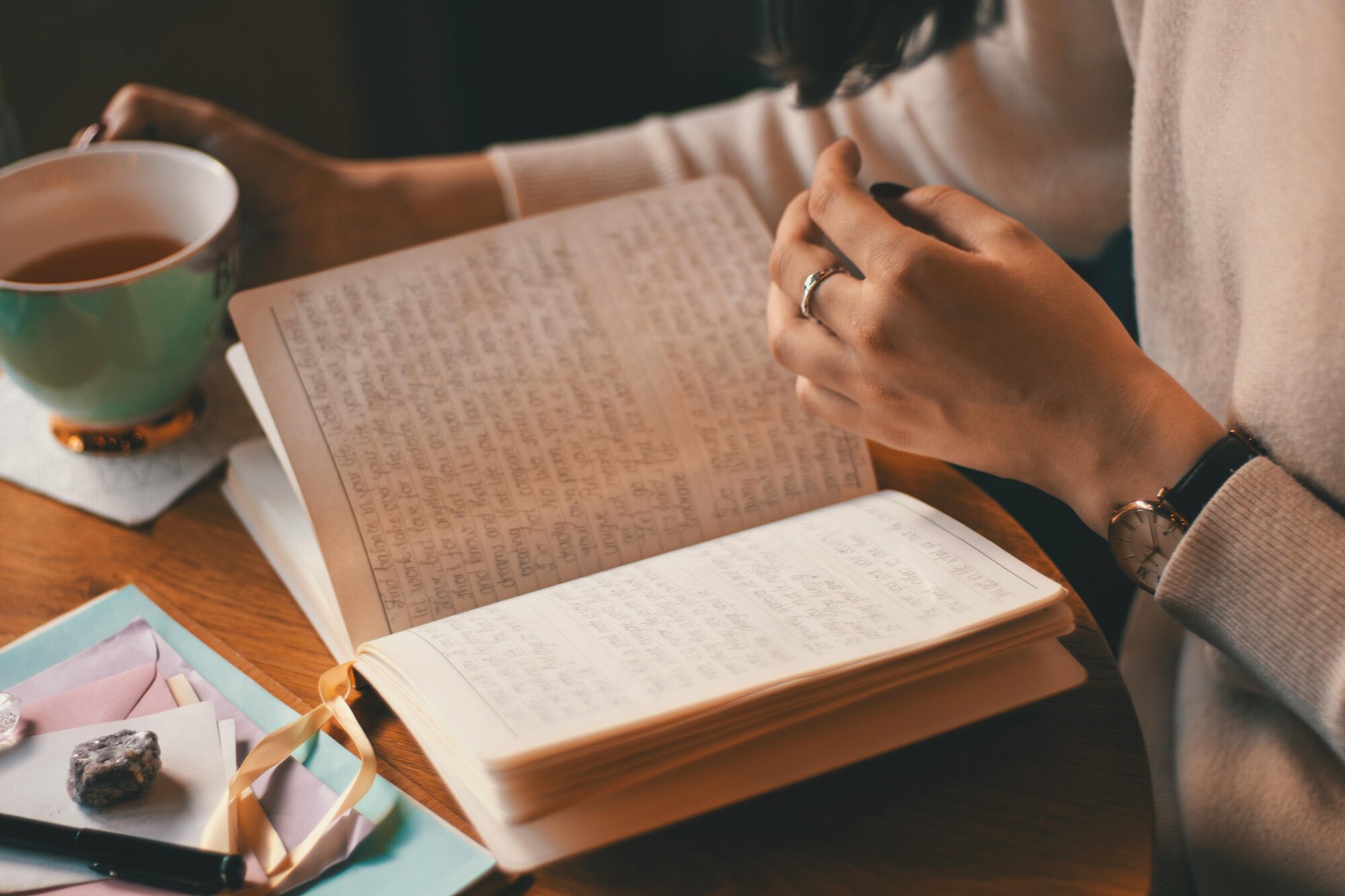 best journaling prompts to boost mental health