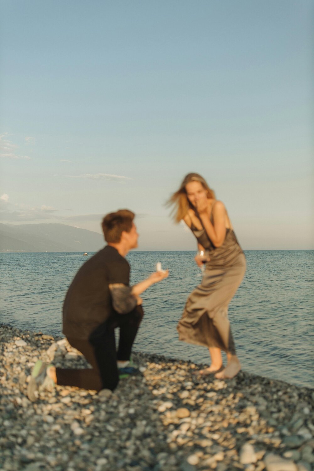 wedding proposal location ideas - beach proposal
