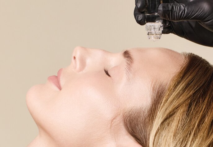 woman receiving skintox treatment