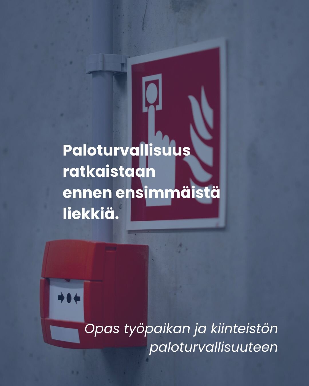 Paloturvallisuusvarusteita kiinteistön käytävällä.