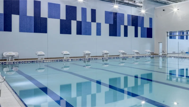 Das Rec pool (cropped)