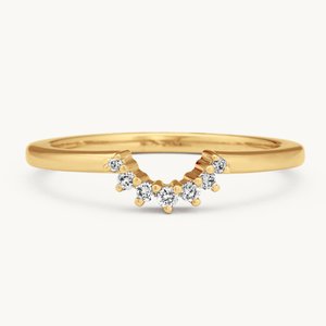 A yellow gold woman's contour ring