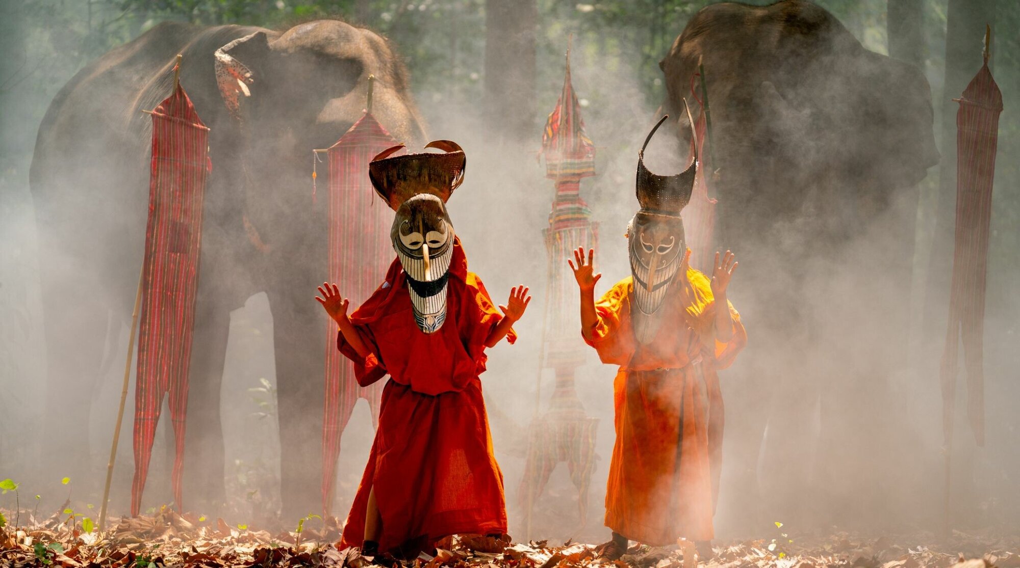 festival en thailande : phi ta khon festival des esprits