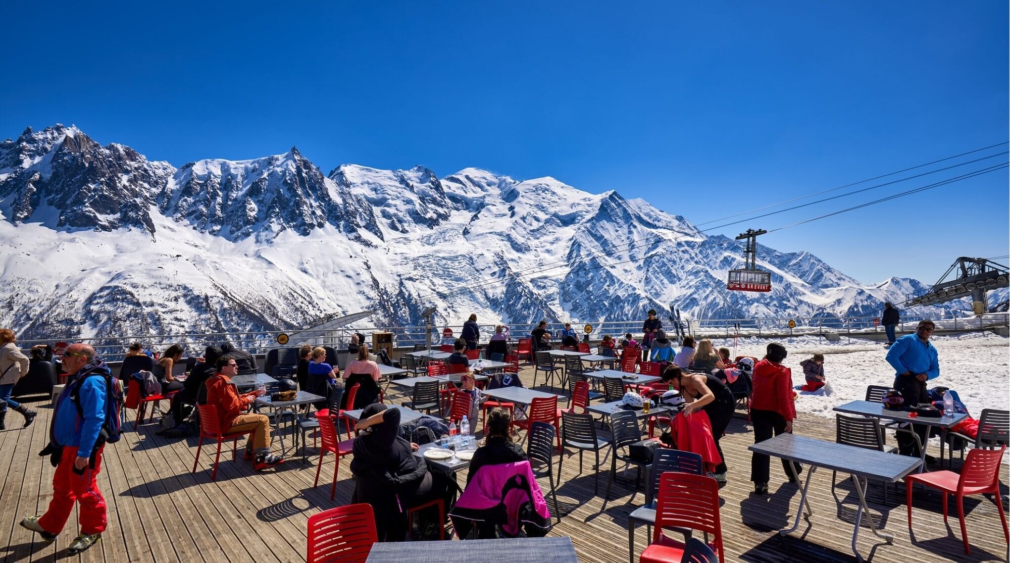 Resort de neve em Chamonix, na França, no fim de março.