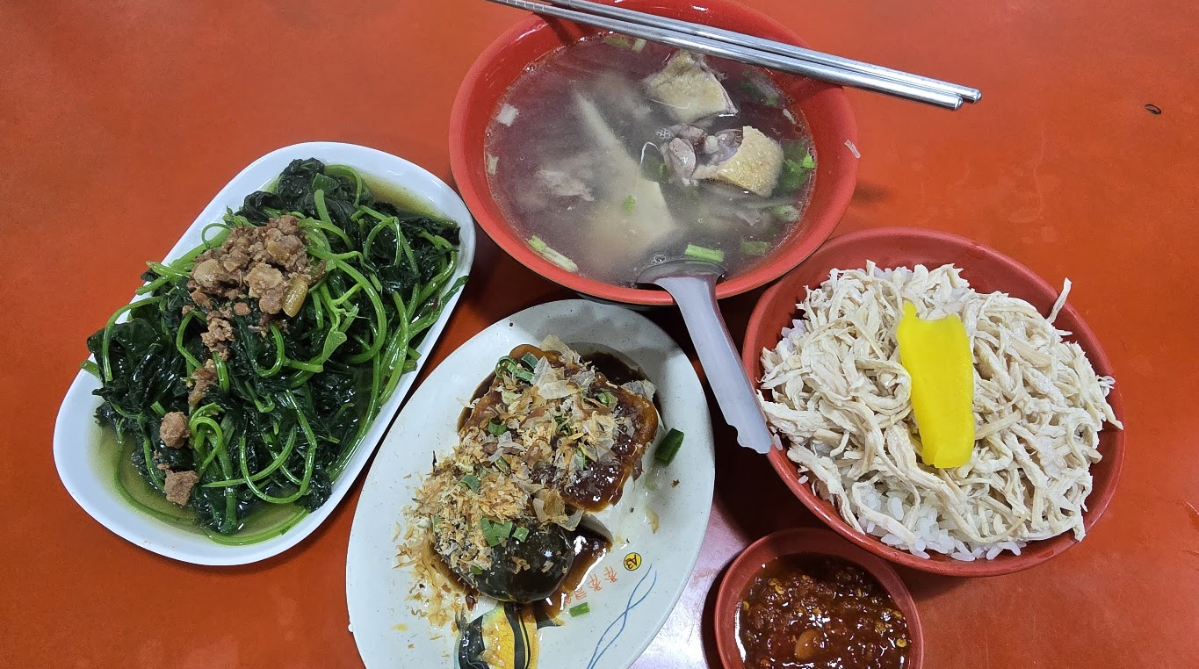 Dishes from Ah Li’s Chicken Rice (阿莉雞肉飯)