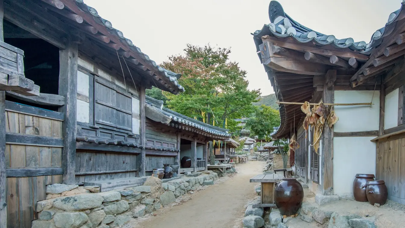 韓国ドラマ『イ・サン』などの時代劇ロケ地が撮影された龍仁大長今パーク