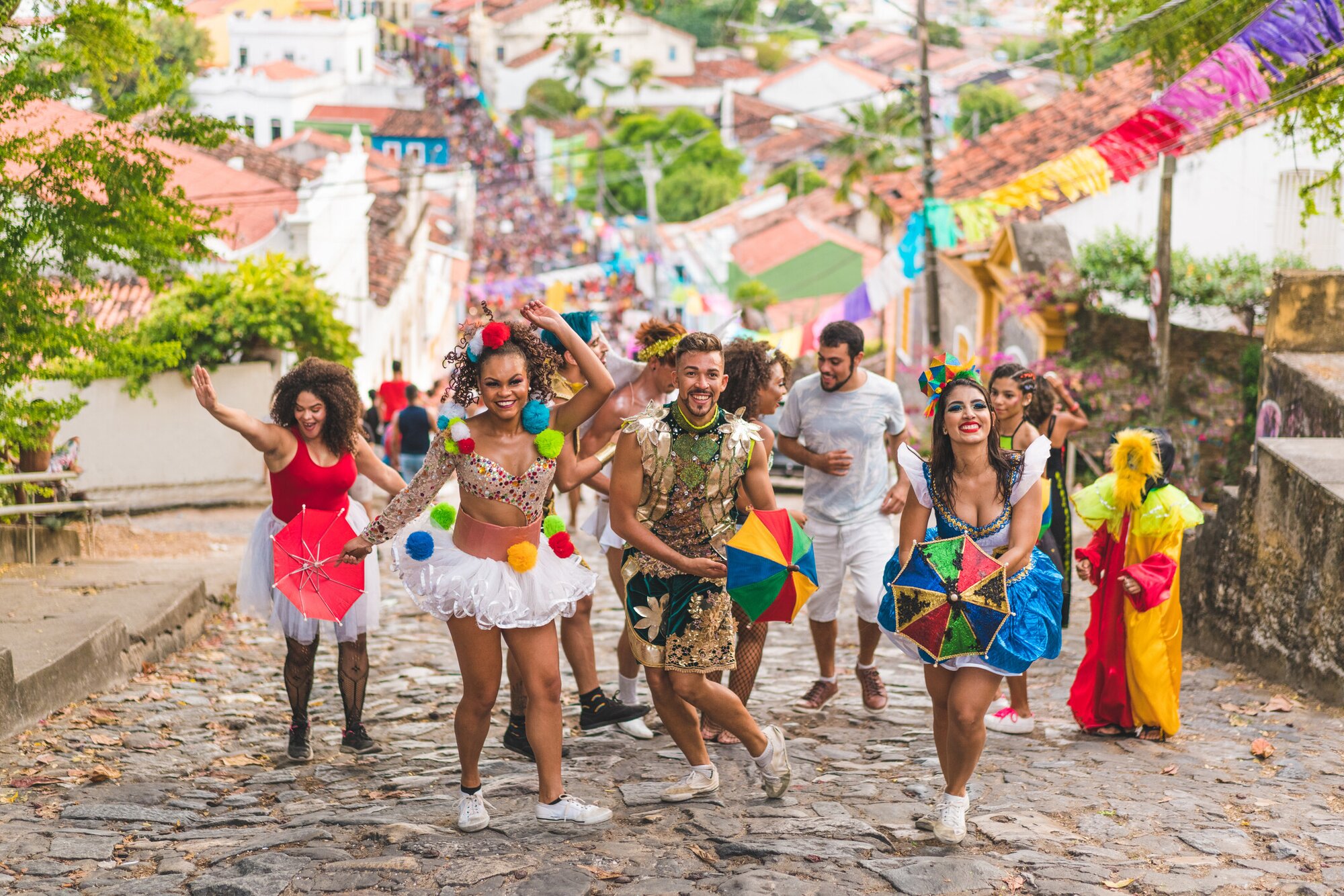 Straßenfest beim Karneval in Brasilien