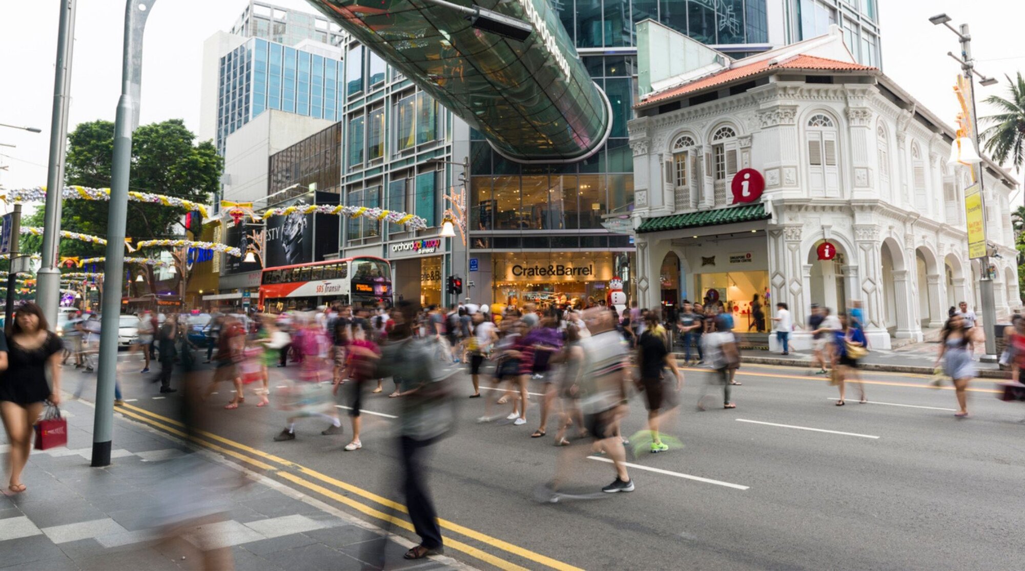 vue des boutiques de singapour Orchard Road